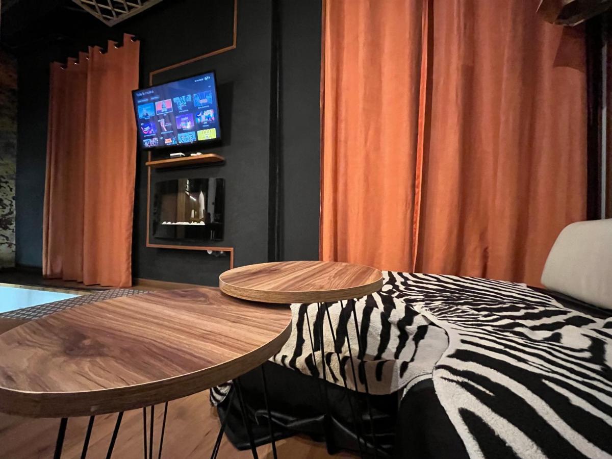 Apartament Chic10 Luxury Gran Via Madryt Zewnętrze zdjęcie